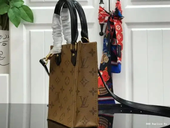 AAA Pruses Bags PETIT LOUIS PLAT SAC VUITTON 0702